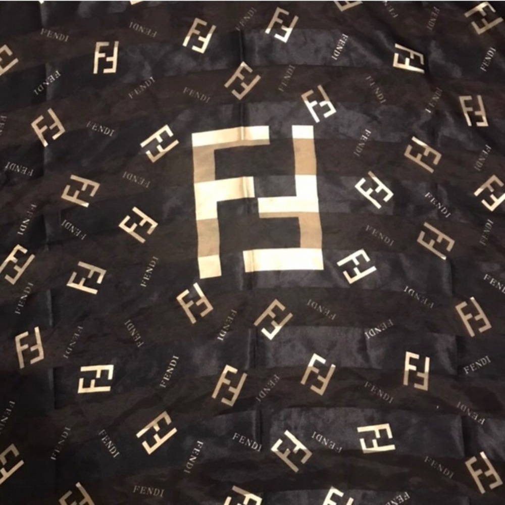 Fendi scarf AUTHENTIC